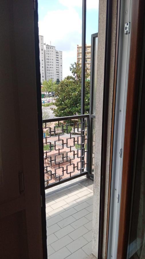 Gigli, Rooms Con Cucina In Comune E Terrazza Milan Extérieur photo